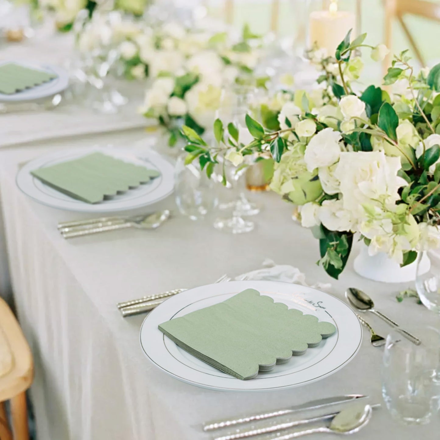 100 Pcs Sage Green Napkins Scalloped Edged Dessert Cocktail Napkins Folded 5 x 5 Inches Disposable Napkins for Dinner Wedding Birthday Party